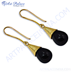 Load image into Gallery viewer, gold plating teardrop drop earrings with black onyx gemstones, perfect for women.