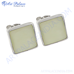 Load image into Gallery viewer, Square silver cufflinks for men with a polished finish, perfect for formal occasions.