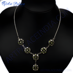 Load image into Gallery viewer, Sterling silver necklace with green gemstones set in circular pendants, perfect for women.