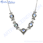 Load image into Gallery viewer, 925 sterling silver necklace featuring moonstone gemstones, perfect for women's fashion jewelry.
