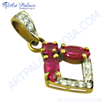 Load image into Gallery viewer, gold plating pendant with ruby and diamond gemstones. A luxurious piece of fine jewelry.