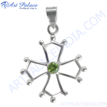 Load image into Gallery viewer, 925 sterling silver peridot cross pendant necklace with a green gemstone center