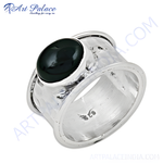 Load image into Gallery viewer, 925 sterling silver statement ring with large oval black onyx gemstone