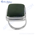Load image into Gallery viewer, Sterling silver ring featuring a rectangular green gemstone, perfect for women's fashion jewelry.