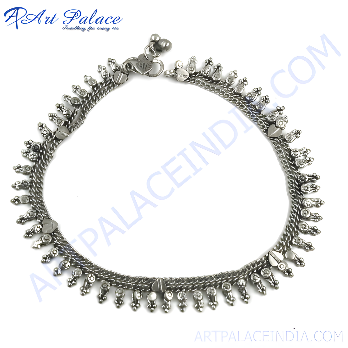 Silver anklet featuring detailed design and high-quality finish, perfect for gifting and everyday wear.