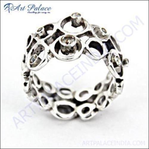 Attractive Cubic Zirconia Gemstone 925 Sterling Silver Ring