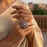 Load image into Gallery viewer, gold plating Ring with Diamond &amp; Enamel | Flower Design | For Women
