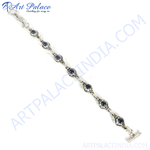 Load image into Gallery viewer, 925 sterling silver chain bracelet with blue gemstones. A delicate piece for women.
