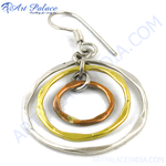 Load image into Gallery viewer, Mixed metal hoop earrings featuring silver, gold plating, and copper circles, a stylish and elegant jewelry design.
