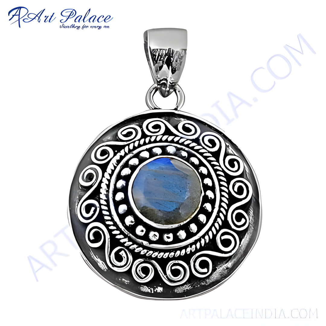 925 sterling silver labradorite pendant with a captivating blue and grey gemstone center, perfect for necklaces and daily wear.