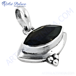 Load image into Gallery viewer, 925 sterling silver black gemstone pendant, perfect for daily wear. This charm pendant offers elegance and style.
