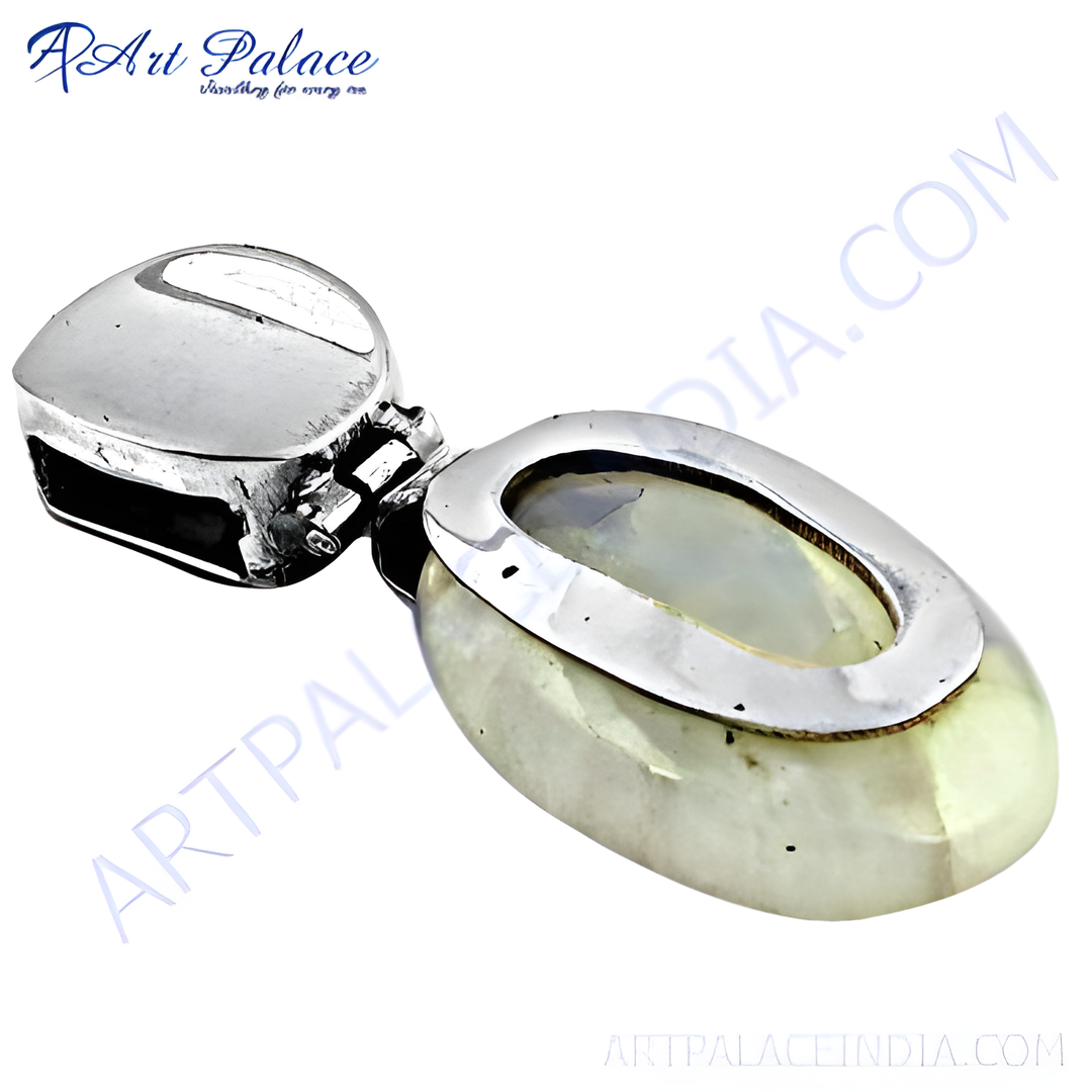 Silver pendant featuring a mother of pearl gemstone with a polished finish, ideal for women's jewelry.