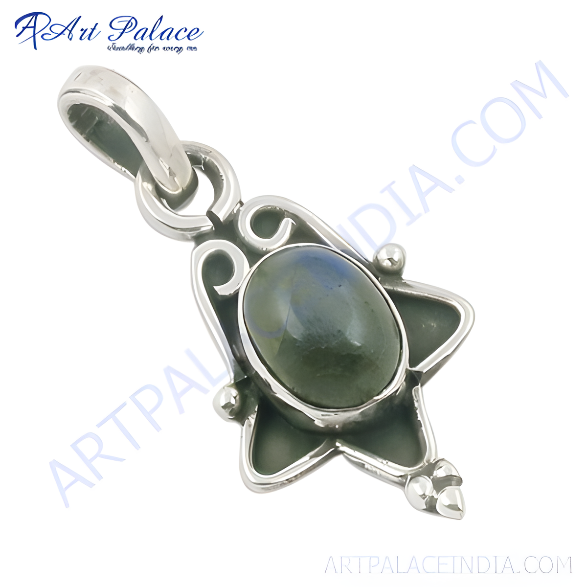 Sterling silver labradorite pendant
