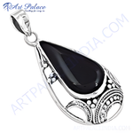 Load image into Gallery viewer, 925 sterling silver teardrop pendant with black onyx gemstone. Elegant silver necklace for women.
