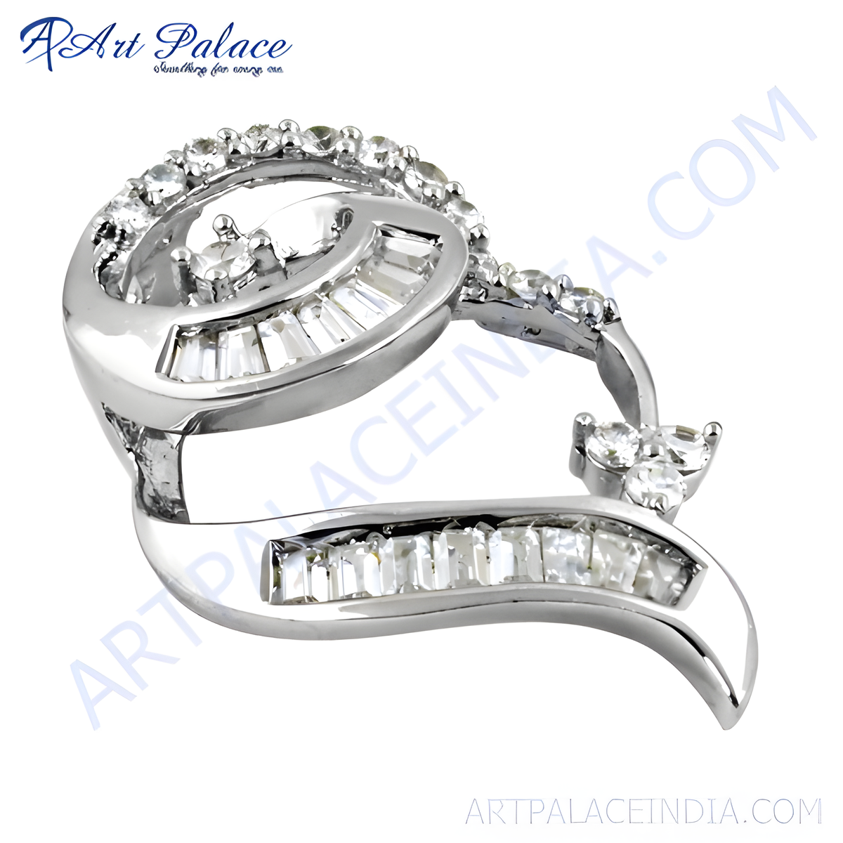 Silver pendant with sparkling cubic zirconia stones