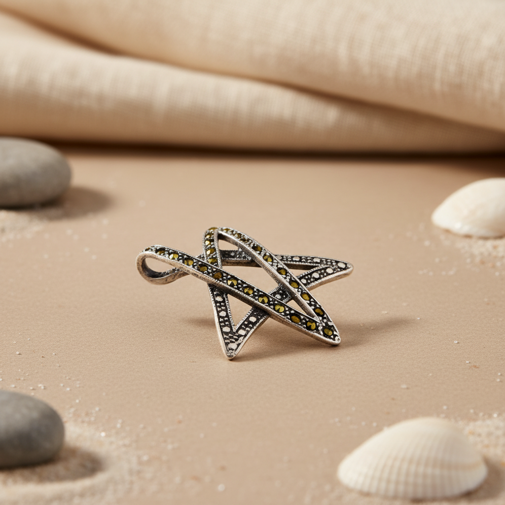 925 Silver Star Pendant with Green Gemstones | Women's Jewelry