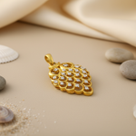 Load image into Gallery viewer, gold plating Diamond Pendant for Women | Grape Cluster Design
