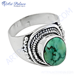 Load image into Gallery viewer, 925 sterling silver turquoise ring with a round, vibrant green-blue gemstone for women.
