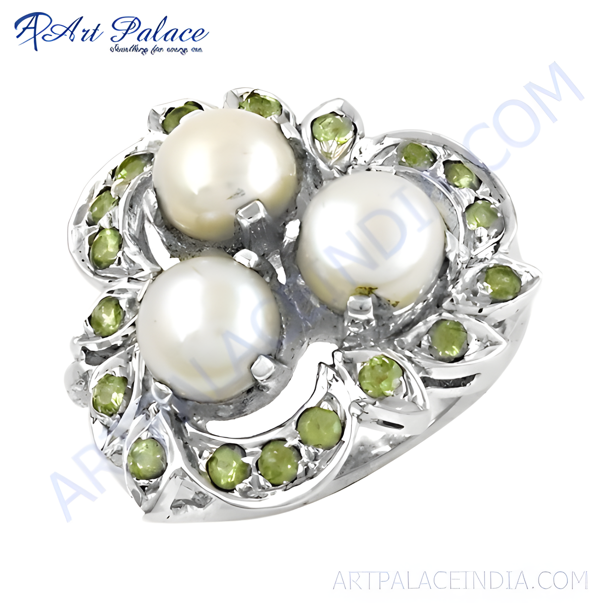 925 sterling silver ring with three pearls and peridot gemstones, elegant women's jewelry