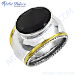 Load image into Gallery viewer, Sterling silver ring with a large black onyx gemstone for women, a beautiful ring.
