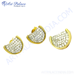 Load image into Gallery viewer, gold plating stud earrings with white crystals, fashion jewelry for women.
