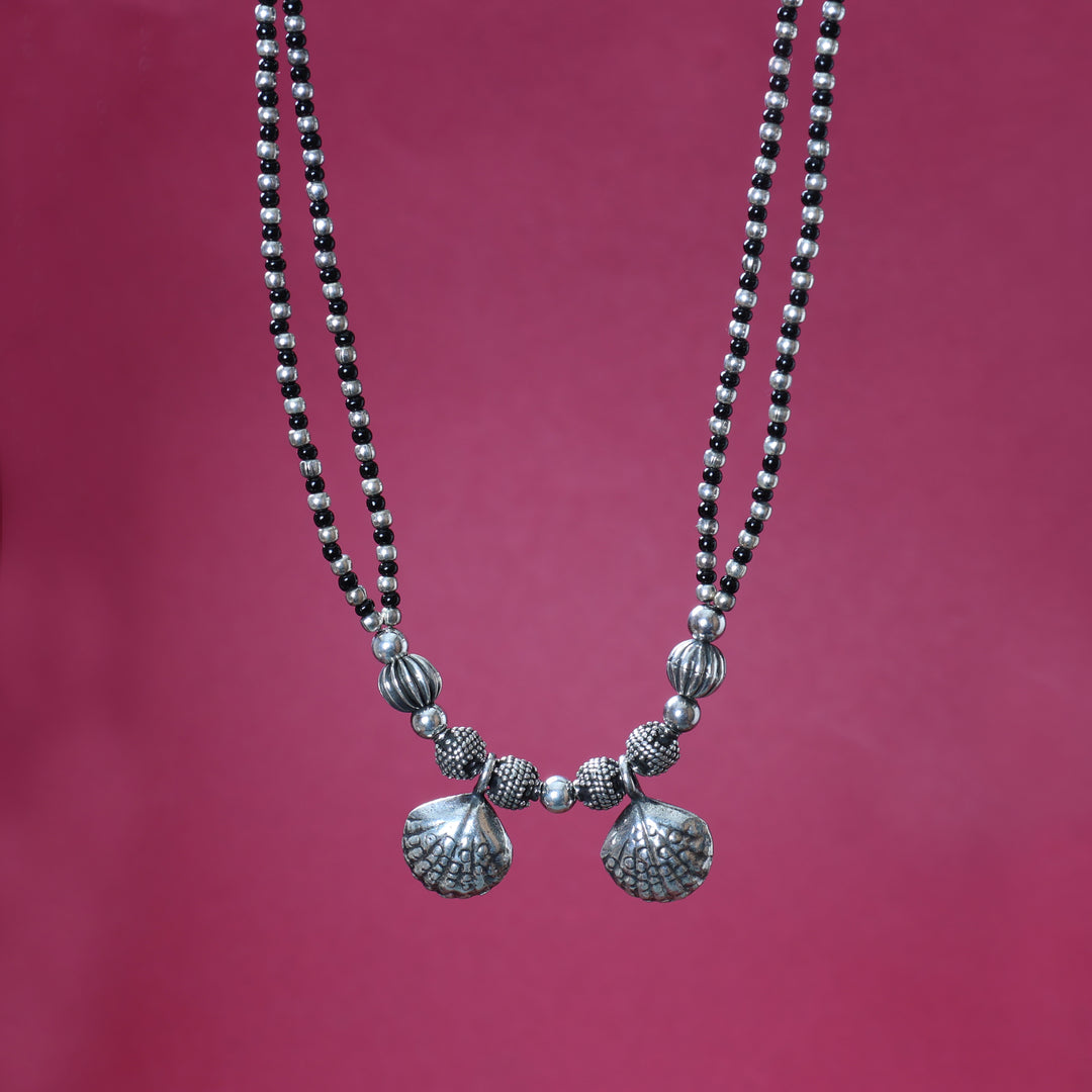 Silver Shell Pendant Necklace for Women | Unique Design