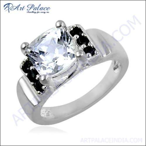 Attractive Black Onyx & Cz Gemstone Silver Ring