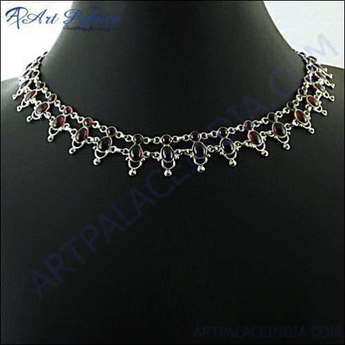 Famous Design Garnet Silver Necklace