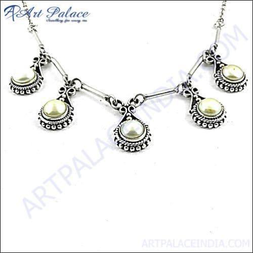 Fashion White Pearl Necklace