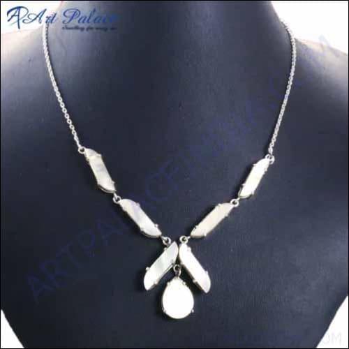 Fashionable Gemstone Silver Necklace