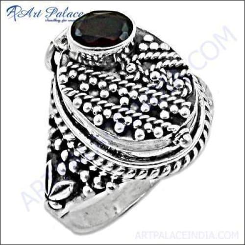 Feminine Unique Design Garnet Gemstone Ethnic Work Silver Ring