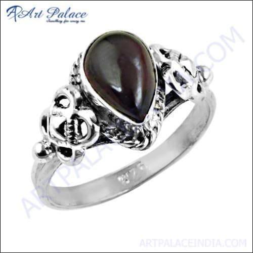 Fret Designer Garnet Gemstone Silver Ring