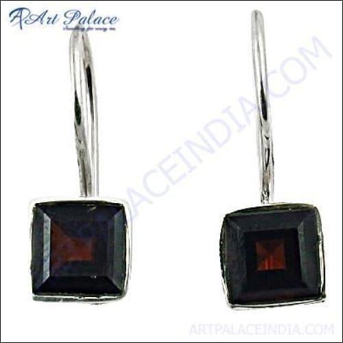 Hot Sale Fashionable Gemstone Garnet Silver Earrings Square Shape Gemstone Earrings Garnet Earrings