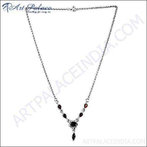 Most Fashionable Garnet Silver Necklace