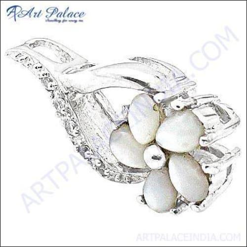 Stylish Design With CZ & Mabe Of Pearl Gemstone For Party Wearing